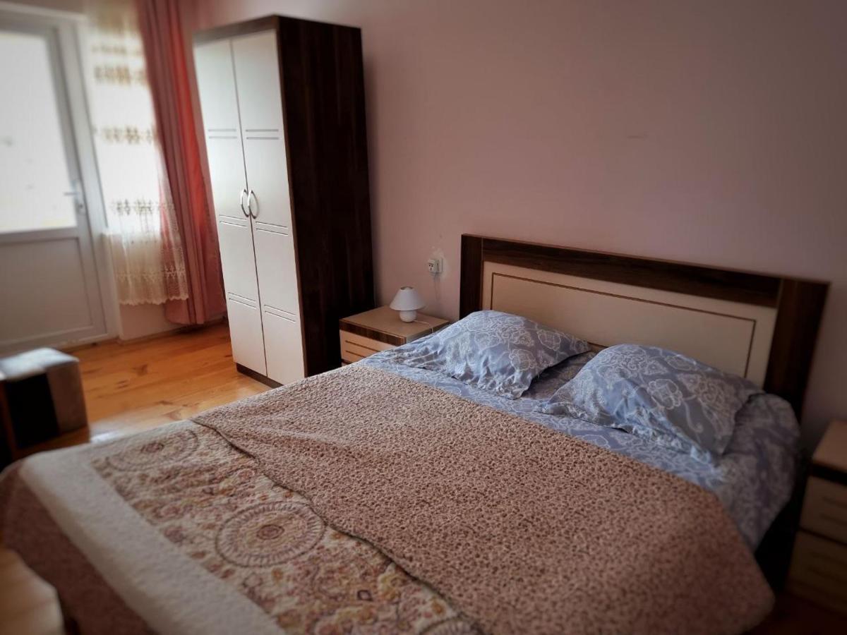 Bed and Breakfast Girgola à Mestia Extérieur photo